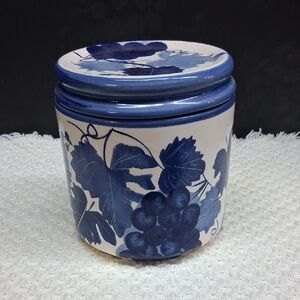 Vtg. Ceramic Canister Featuring Blue Grapevinepattern
